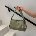 Sac fourre-tout en nylon vert olive avec petite pochette amovible et bandoulière - Style Sac dans le Sac / Vert