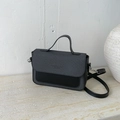 Dames handtas in contrastkleuren met donkergrijze weeftextuur en zwarte matte finish - Zwart / 22*6*13cm