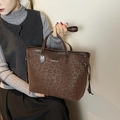 Retro large capacity tote bag in dark coffee leopard print with shoulder strap - Brown
