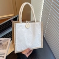 Borsa tote in lino con elegante ricamo floreale bianco e cuciture laterali in iuta - Bianco Sporco