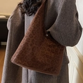 Brown leopard print tote bag in soft faux suede with magnetic closure for autumn style - Coffee