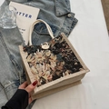 Borsa da pranzo giapponese in tela floreale con bottone vintage e manici in corda intrecciata - Nero
