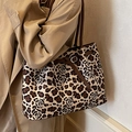 Retro leopard and black rose print tote bag with brown leather shoulder straps - Off-white - No Pendant