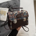 Vintage handtas met geometrisch ruitpatroon en bruine lederen details en riem - Blauw