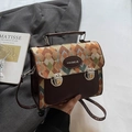 Sac boîte rétro avec motif matelassé coloré et bandoulières en cuir marron - Kaki