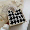 Borsa in lino con motivo a rombi bianchi e neri e chiusura con bottone in legno - Rombo Nero