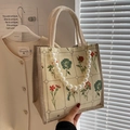 Blumige Leinen-Tragetasche in Beige mit bunten Blüten und dekorativen Perlengriffen - Klein / Mit Perlenanhänger / Klein Weiß (Mit Perlenanhänger)