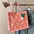 Rosa Canvas-Einkaufstasche mit weißem Zahlenaufdruck und grünem Plüsch-Anhänger - Rosa Ohne Anhänger