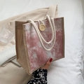 Borsa tote in lino con tela tie-dye rosa e chiusura con bottone in legno - Rosa