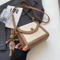 Sac bandoulière patchwork marron et beige avec pendentif lapin et sangle réglable - Khaki avec Pendentif Lapin