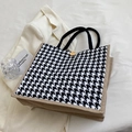 Classic houndstooth tote bag with burlap拼接 and elegant black rope handles - Black without Pendant