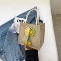 Borsa bento in lino con fiori all'uncinetto e manici in corda di cotone - Verde