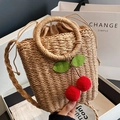 Borsa a tracolla in rattan intrecciata a mano con decoro ciliegia e fodera - Cachi