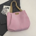 Rosafarbene matte Tragetasche mit khakifarbenen Segeltuchgriffen für stilvolles Pendeln - Rosa