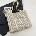 Borsa tote in velluto a coste a righe grigie e bianche con uno stile estetico minimale - Bianco Sporco