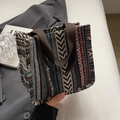 Ethno-Boho-Einkaufstasche mit geometrischen Mustern und stabilen braunen Tragegriffen - Klein / Kaffeebraun