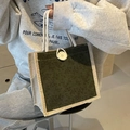 Borsa tote floreale giapponese in lino verde scuro con manici in corda bianca e bottone - Verde Stile Bottone