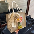 Borsa in lino beige con fiocco in pizzo e ciondoli floreali per uno stile rustico - Rosa (Con Fiocco di Pizzo)
