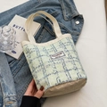 Leinen-Eimertasche mit grünem Karo-Cord-Muster und gewebtem Taschenboden - Grün