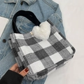 Large capacity black and white checkered tote bag with a white plush heart charm - Black Small With White Heart Pendant