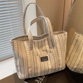 Grande borsa tote in tela a righe nere verticali con doppi manici e capienza elevata - Bianco Sporco