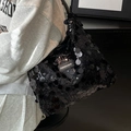 Borsa tote nera alla moda con grandi paillettes e dettaglio patch in pelle con logo - Nero