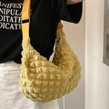 Borsa a tracolla giallo brillante con trama a sbuffo e tracolla in tela regolabile - Giallo