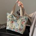 Vintage Handtasche mit Blumenstickerei und bunten Motiven der Marke NanxiaoJie - Off-White Groß (Reißverschluss)