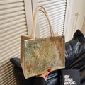 Floral embroidery linen tote bag with woven handles and vintage jacquard pattern - Green Rope