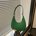 Sac hobo vert en cuir à motif crocodile avec fermeture éclair dorée élégante - Vert