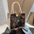 Borsa tote in lino con ricami floreali, manici in corda di cotone e chiusura a bottone - Stile con bottoni decorativi / Nero