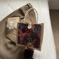 Borsa tote vintage floreale rosso scuro con manici in corda e bottone di legno - Bottone Rosso Scuro
