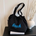 Borsa tote nera in tela con coulisse e scritta Beach blu per uso casual e da spiaggia - Nero