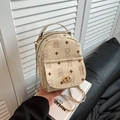Mini mochila beige con estampado de osos y correa de cadena dorada en cuero PU grano lichi - Blanco