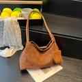 Borsa sottobraccio vintage in camoscio marrone con pochette decorativa in pelle - Marrone
