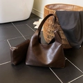 Ensemble cabas en cuir marron foncé avec pochette assortie de style rétro classique - Ensemble de Deux Pièces / Marron
