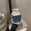 Blue suede bucket bag with pearl handle, white drawstring pouch and gold chain - Blue