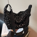 Bolso bandolera de pana negra con lazos blancos y correa ancha de hombro ajustable - Negro