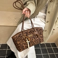 Vintage leopard print suede tote bag with fashion label and beaded charm for women - Leopard Print (With Charm)