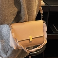 Sac bandoulière rétro beige avec anse torsadée et fermoir doré pour femme - Khaki