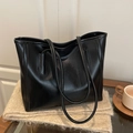 Minimalist black faux leather large tote bag with polished finish for daily commuting - No Pendant / Black