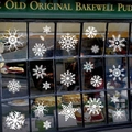 White snowflake static window stickers for Christmas shop glass window decoration - Mixed Sizes White Snowflakes Style (HYC-67)