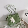 Minimalist light green PU leather tote bag with bear charm and adjustable straps - No Pendant / Green