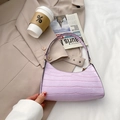 Sac sous le bras violet clair pour femme avec motif crocodile et finition vernie brillante - Motif Crocodile (271167) / Violet