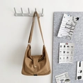 Borsa a tracolla in tela marrone con tracolla regolabile e chiusura in metallo per donne - Cachi