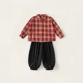Boys' plaid shirt and black jogger pants set in a classic vintage style - 80 / Red Coffee Plaid (CT86081)