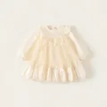 Mädchen Tüllkleid in Beige mit Blumenstickerei, Flügelärmeln und Schleifendetail - 80 / Aprikose