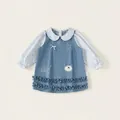Langärmeliges Mädchen-Jeanskleid mit blau gestreiftem Patchwork und Herz-Stickerei - 80 / Denim-Blau