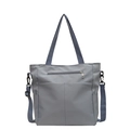 Sac fourre-tout gris minimaliste en nylon imperméable avec bandoulière et poches zippées - Bleu Brume