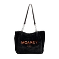 Minimalistische schwarze Kunstpelz-Tragetasche mit orangefarbenem MOAREY-Stick und Metallkette - Schwarz